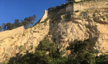 Denia wendet sich an die Landesregierung, um den Steinbruch an der Burg zu inspizieren