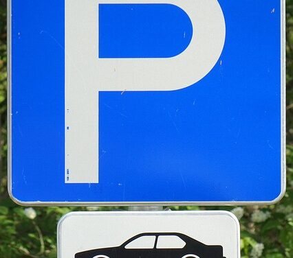 Teulada warnt, dass  Autos «sofort» abgeschleppt werden, die die neue Blaue Zone nicht erfüllen
