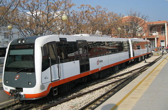 Die Strassenbahn kehrt  nach 6 Jahren Wartezeit nach Dénia zurück