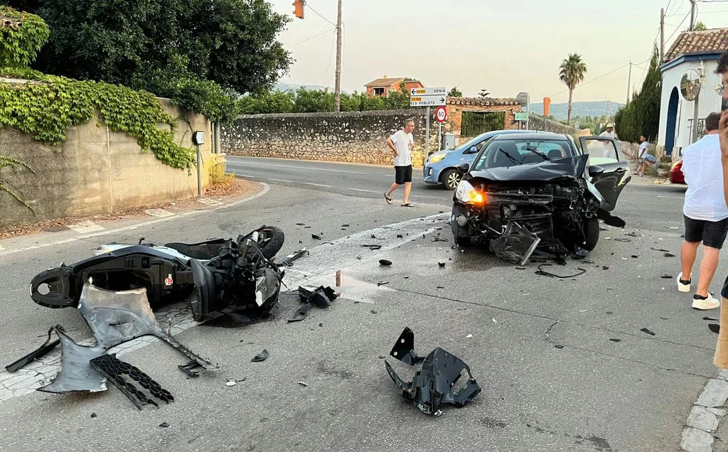 Motorradfahrer bei Zusammenstoß mit Auto in Dénia getötet