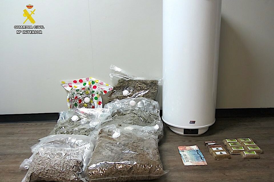 Verhaftung in Dénia: Warmwasserboiler voller Marihuana und Haschisc